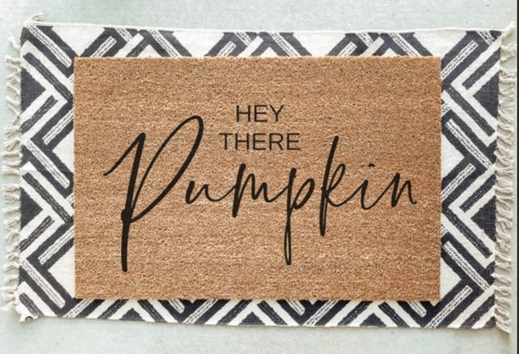 This beautiful fall weather has me feeling all of the fall comfort foods & decor!