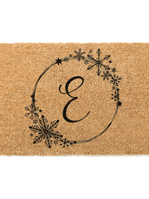 Initial in Snowflake Wreath Doormat / Christmas Door Mat / Winter / Holiday Doormat / Holiday Decor / Christmas Decor / Christmas Gift, Snow